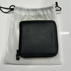 Lo & Sons Small Leather Wallet